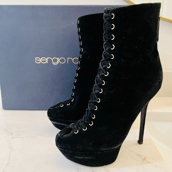 Sergio Rossi, Size 37.5, Suede, Black booties - Picture 1 of 5